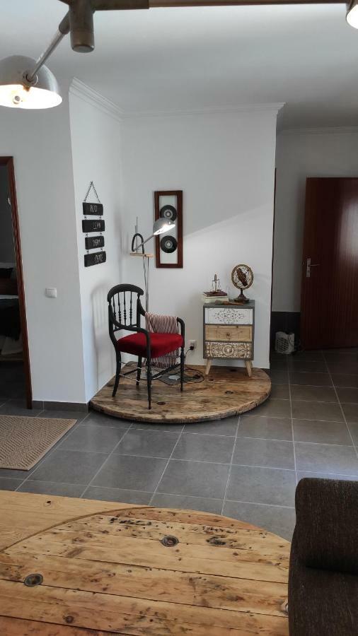 Casa 40Th-Music Wood House Hotel Obidos Luaran gambar