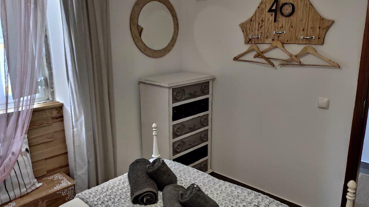 Casa 40Th-Music Wood House Hotel Obidos Luaran gambar