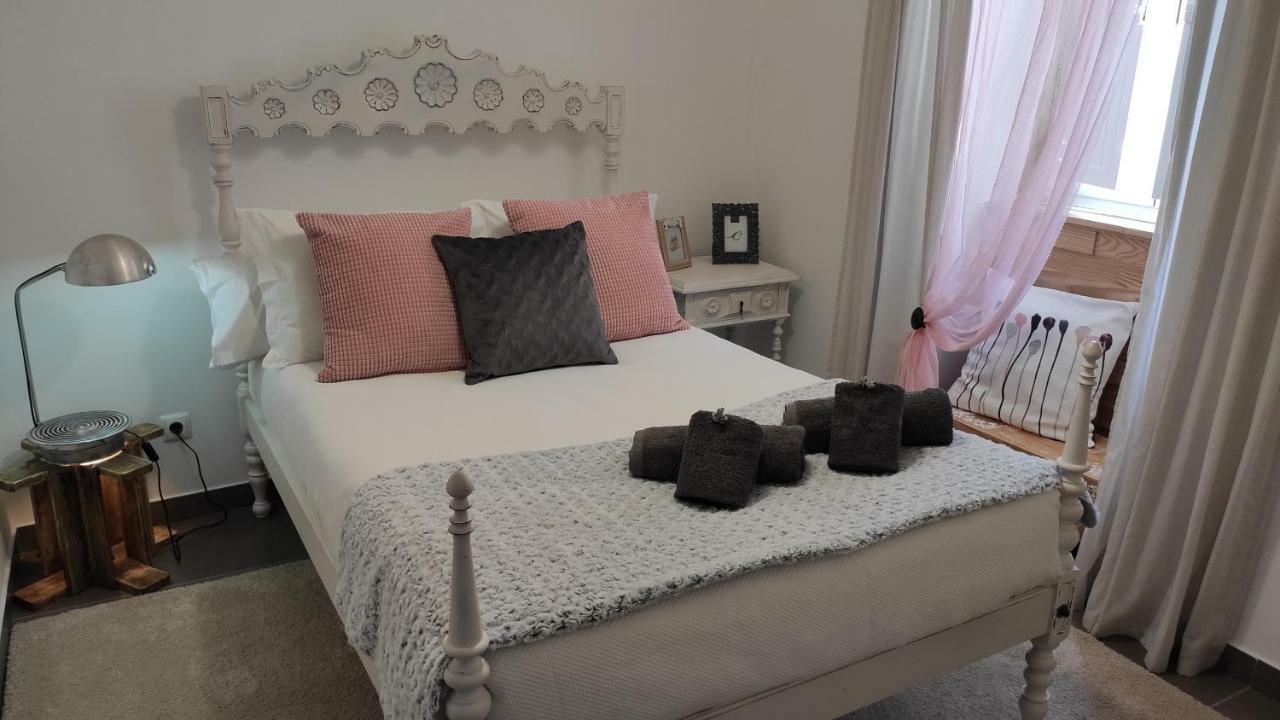 Casa 40Th-Music Wood House Hotel Obidos Luaran gambar